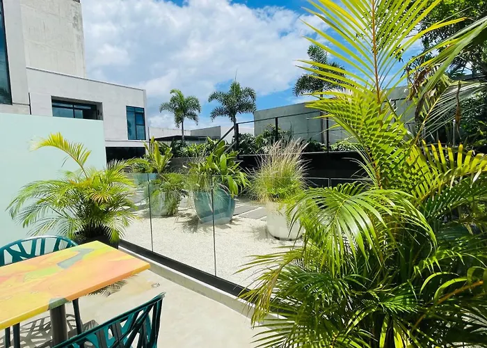 Cozy Apartment With Terrace, Sj Cosmopolitan Tower #402