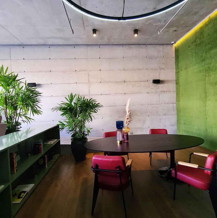 Cozy With Terrace, Sj Cosmopolitan Tower #402 Apartamento *