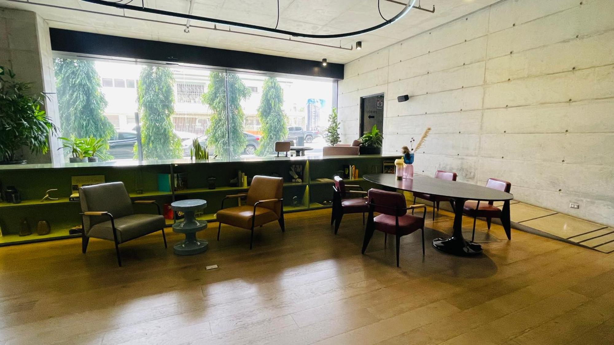 Cozy With Terrace, Sj Cosmopolitan Tower #402