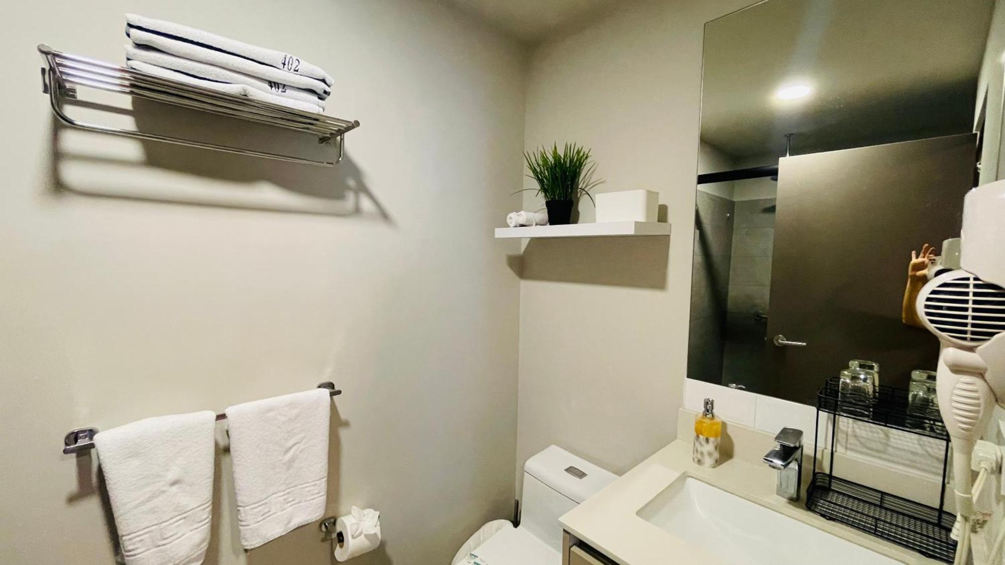 Apartment Cozy With Terrace, Sj Cosmopolitan Tower #402